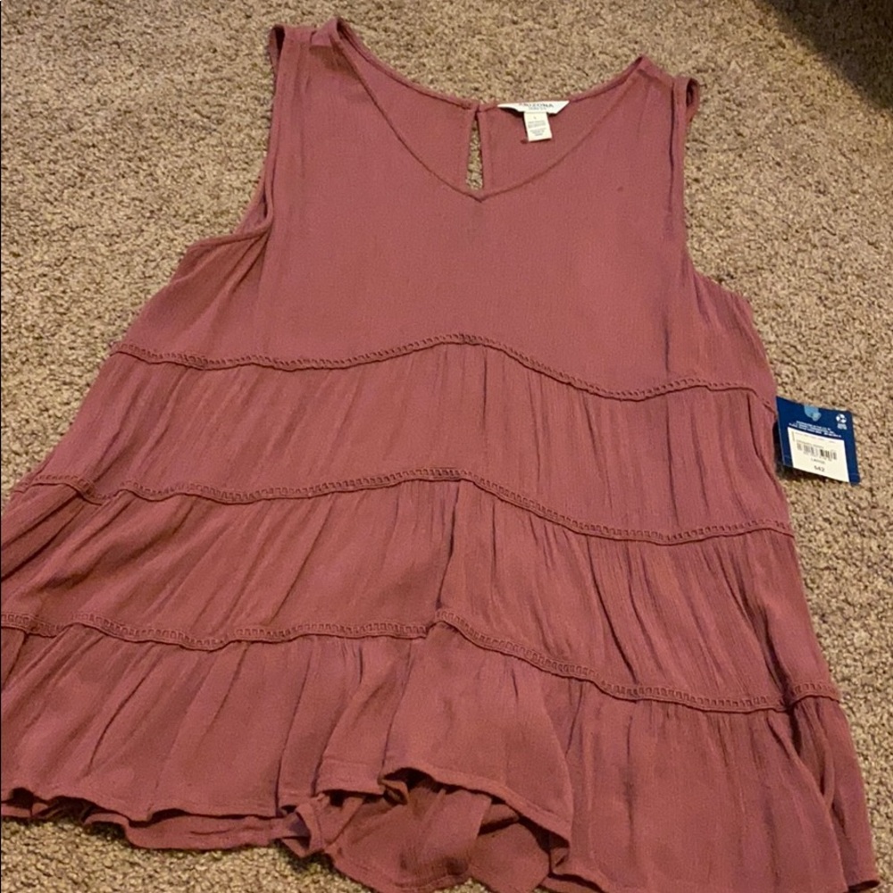 Old Navy tank